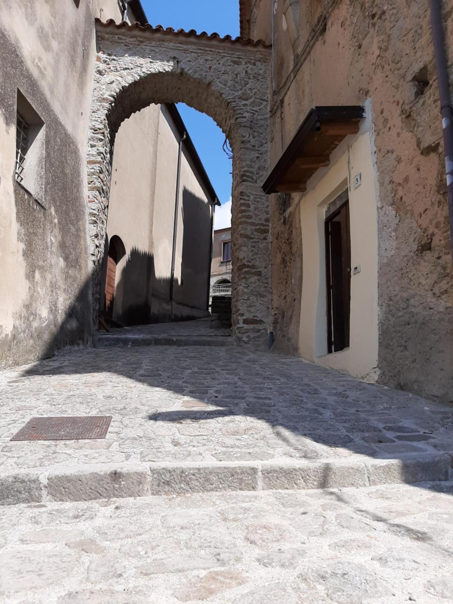 شقة Porta Longobardi Novi Velia المظهر الخارجي الصورة